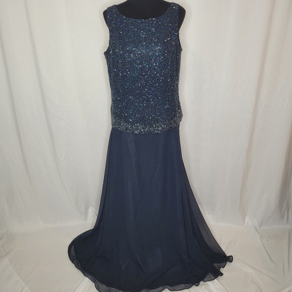 JKARA Dresses & Skirts - JKARA Blue Multi-Color Beaded Sleeveless Special Occasion Formal Dress- Size 14W